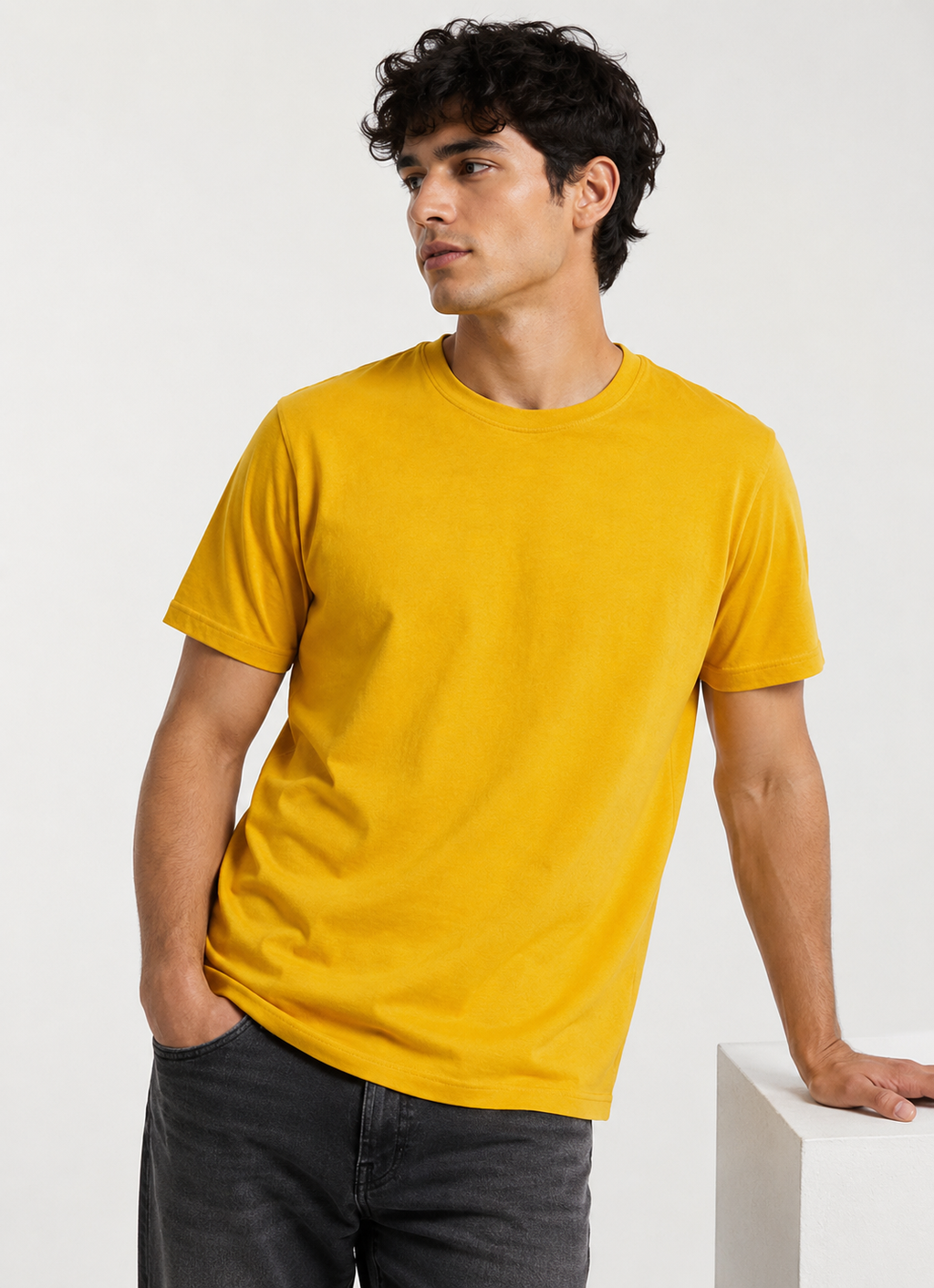 Men's Solids & Pastels Regular T-Shirt