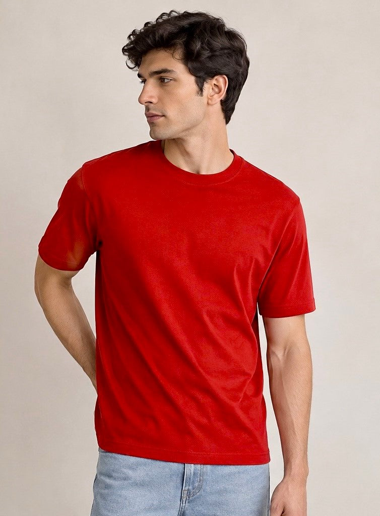 Men's Solids & Pastels Regular T-Shirt in Red